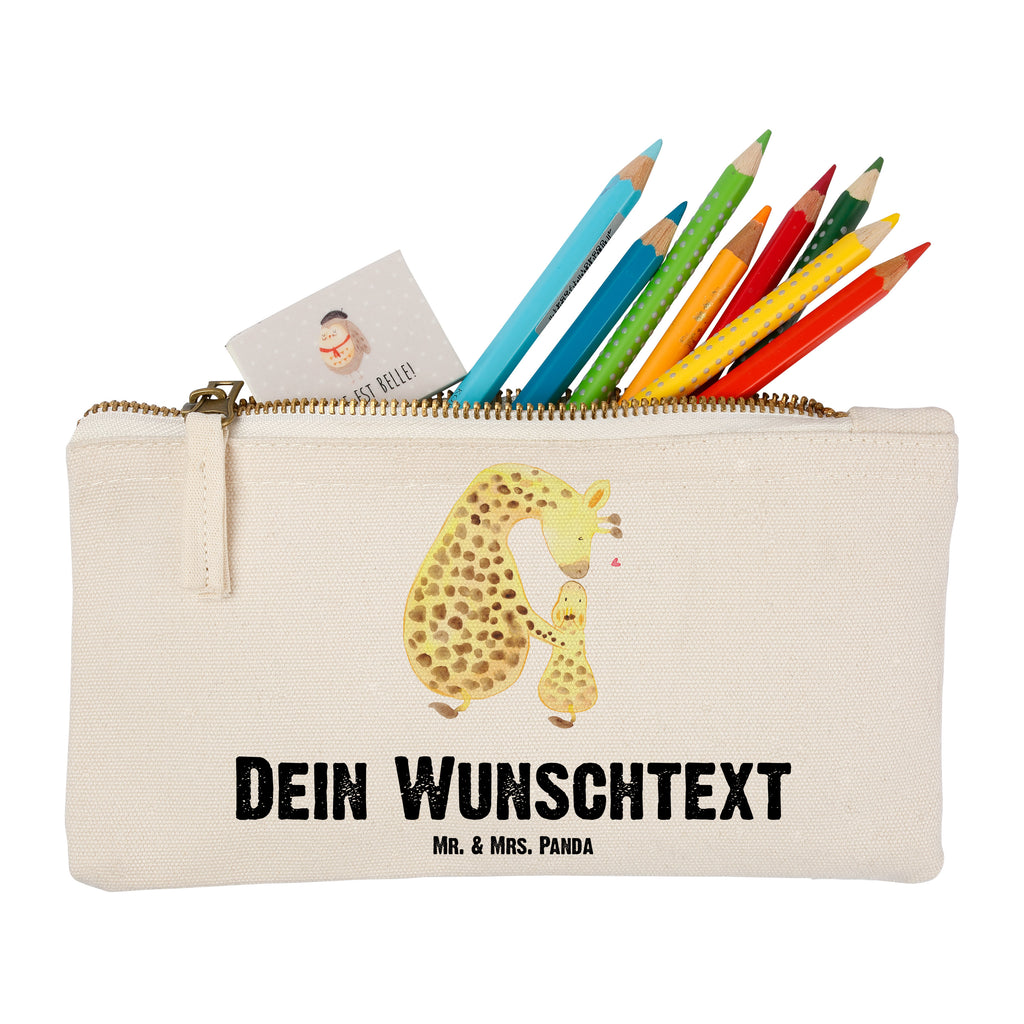 Personalisierte Schminktasche Giraffe mit Kind Personalisierte Schminktasche, Personalisierte Kosmetiktasche, Personalisierter Kosmetikbeutel, Personalisiertes Stiftemäppchen, Personalisiertes Etui, Personalisierte Federmappe, Personalisierte Makeup Bag, Personalisiertes Schminketui, Personalisiertes Kosmetiketui, Personalisiertes Schlamperetui, Schminktasche mit Namen, Kosmetiktasche mit Namen, Kosmetikbeutel mit Namen, Stiftemäppchen mit Namen, Etui mit Namen, Federmappe mit Namen, Makeup Bg  mit Namen, Schminketui mit Namen, Kosmetiketui mit Namen, Schlamperetui mit Namen, Schminktasche personalisieren, Schminktasche bedrucken, Schminktasche selbst gestalten, Afrika, Wildtiere, Giraffe, Kind, Mutter, Mama, Tochter, Sohn, Lieblingsmensch