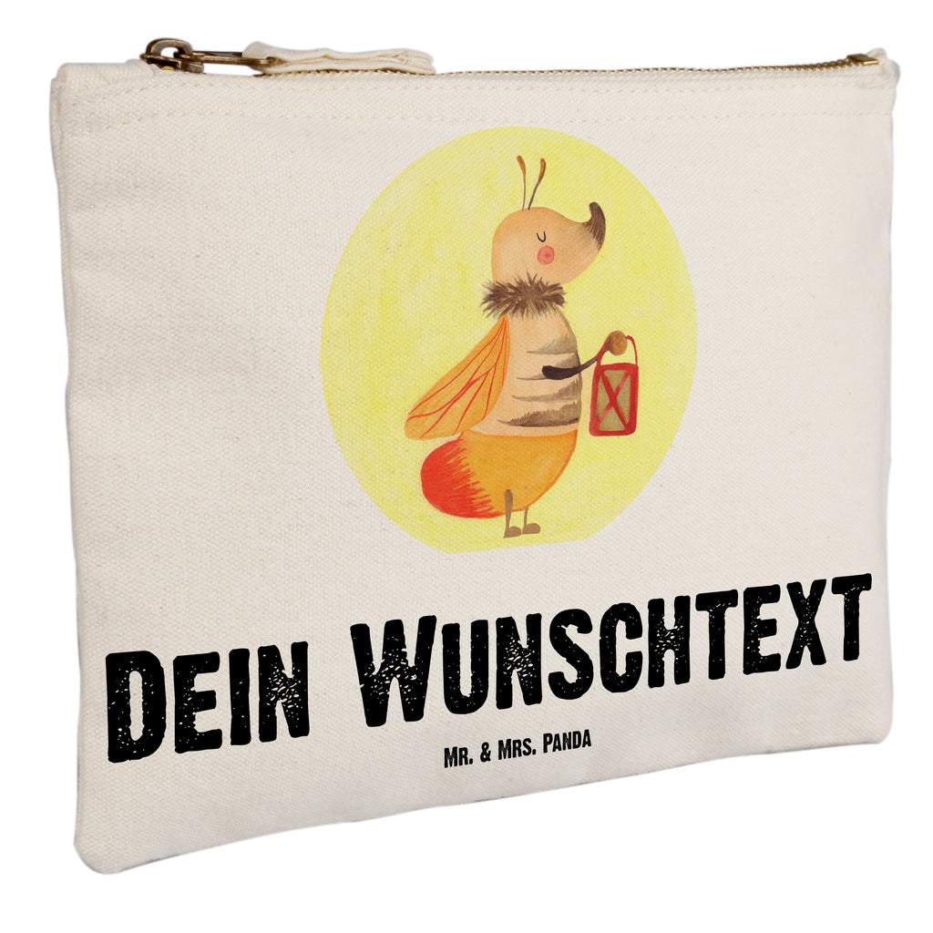 Personalisierte Schminktasche Glühwürmchen Personalisierte Schminktasche, Personalisierte Kosmetiktasche, Personalisierter Kosmetikbeutel, Personalisiertes Stiftemäppchen, Personalisiertes Etui, Personalisierte Federmappe, Personalisierte Makeup Bag, Personalisiertes Schminketui, Personalisiertes Kosmetiketui, Personalisiertes Schlamperetui, Schminktasche mit Namen, Kosmetiktasche mit Namen, Kosmetikbeutel mit Namen, Stiftemäppchen mit Namen, Etui mit Namen, Federmappe mit Namen, Makeup Bg  mit Namen, Schminketui mit Namen, Kosmetiketui mit Namen, Schlamperetui mit Namen, Schminktasche personalisieren, Schminktasche bedrucken, Schminktasche selbst gestalten, Tiermotive, Gute Laune, lustige Sprüche, Tiere, Glühwürmchen, Glühwurm, Falter, Liebe, Leuchten, magisch, Liebesbeweis, Lieblingsmensch, Verlobung, Heiratsantrag, Jahrestag, Liebesspruch