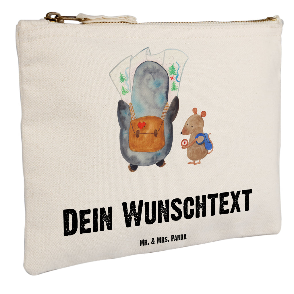 Personalisierte Schminktasche Pinguin & Maus Wanderer Personalisierte Schminktasche, Personalisierte Kosmetiktasche, Personalisierter Kosmetikbeutel, Personalisiertes Stiftemäppchen, Personalisiertes Etui, Personalisierte Federmappe, Personalisierte Makeup Bag, Personalisiertes Schminketui, Personalisiertes Kosmetiketui, Personalisiertes Schlamperetui, Schminktasche mit Namen, Kosmetiktasche mit Namen, Kosmetikbeutel mit Namen, Stiftemäppchen mit Namen, Etui mit Namen, Federmappe mit Namen, Makeup Bg  mit Namen, Schminketui mit Namen, Kosmetiketui mit Namen, Schlamperetui mit Namen, Schminktasche personalisieren, Schminktasche bedrucken, Schminktasche selbst gestalten, Pinguin, Pinguine, Abenteurer, Abenteuer, Roadtrip, Ausflug, Wanderlust, wandern
