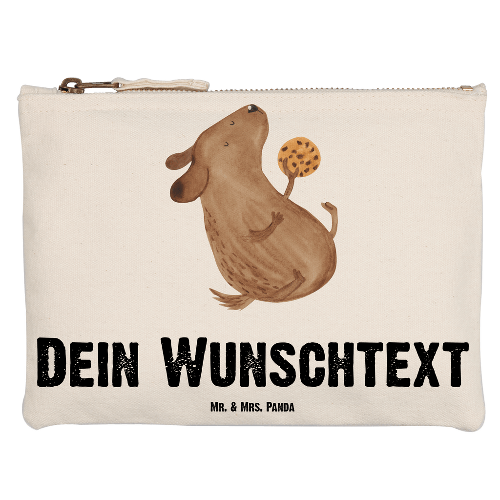 Personalisierte Schminktasche Hund Keks Personalisierte Schminktasche, Personalisierte Kosmetiktasche, Personalisierter Kosmetikbeutel, Personalisiertes Stiftemäppchen, Personalisiertes Etui, Personalisierte Federmappe, Personalisierte Makeup Bag, Personalisiertes Schminketui, Personalisiertes Kosmetiketui, Personalisiertes Schlamperetui, Schminktasche mit Namen, Kosmetiktasche mit Namen, Kosmetikbeutel mit Namen, Stiftemäppchen mit Namen, Etui mit Namen, Federmappe mit Namen, Makeup Bg  mit Namen, Schminketui mit Namen, Kosmetiketui mit Namen, Schlamperetui mit Namen, Schminktasche personalisieren, Schminktasche bedrucken, Schminktasche selbst gestalten, Hund, Hundemotiv, Haustier, Hunderasse, Tierliebhaber, Hundebesitzer, Sprüche, Hundekekse, Leckerli, Hundeleckerli, Hundesnacks