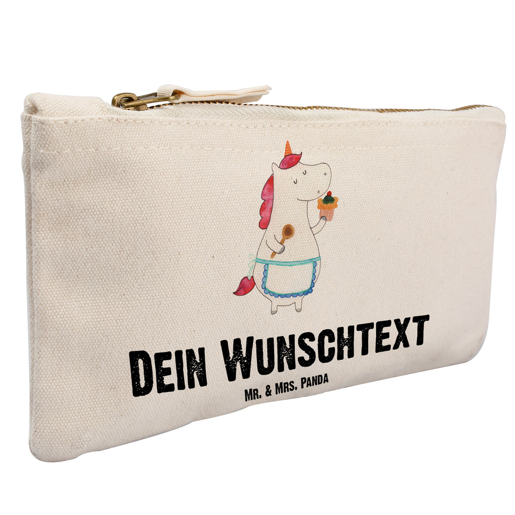Personalisierte Schminktasche Einhorn Küchenfee Personalisierte Schminktasche, Personalisierte Kosmetiktasche, Personalisierter Kosmetikbeutel, Personalisiertes Stiftemäppchen, Personalisiertes Etui, Personalisierte Federmappe, Personalisierte Makeup Bag, Personalisiertes Schminketui, Personalisiertes Kosmetiketui, Personalisiertes Schlamperetui, Schminktasche mit Namen, Kosmetiktasche mit Namen, Kosmetikbeutel mit Namen, Stiftemäppchen mit Namen, Etui mit Namen, Federmappe mit Namen, Makeup Bg  mit Namen, Schminketui mit Namen, Kosmetiketui mit Namen, Schlamperetui mit Namen, Schminktasche personalisieren, Schminktasche bedrucken, Schminktasche selbst gestalten, Einhorn, Einhörner, Einhorn Deko, Pegasus, Unicorn, backen, Muffin, Motivation, Träumer, träumen, Bäckerin, Hobbykoch, Koch, Torte, Kuchen