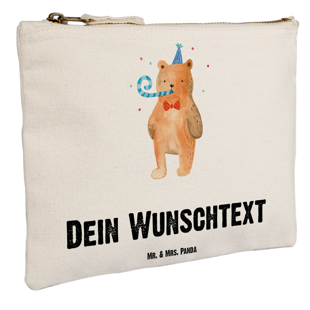 Personalisierte Schminktasche Birthday Bär Personalisierte Schminktasche, Personalisierte Kosmetiktasche, Personalisierter Kosmetikbeutel, Personalisiertes Stiftemäppchen, Personalisiertes Etui, Personalisierte Federmappe, Personalisierte Makeup Bag, Personalisiertes Schminketui, Personalisiertes Kosmetiketui, Personalisiertes Schlamperetui, Schminktasche mit Namen, Kosmetiktasche mit Namen, Kosmetikbeutel mit Namen, Stiftemäppchen mit Namen, Etui mit Namen, Federmappe mit Namen, Makeup Bg  mit Namen, Schminketui mit Namen, Kosmetiketui mit Namen, Schlamperetui mit Namen, Schminktasche personalisieren, Schminktasche bedrucken, Schminktasche selbst gestalten, Bär, Teddy, Teddybär, Happy Birthday, Alles Gute, Glückwunsch, Geburtstag