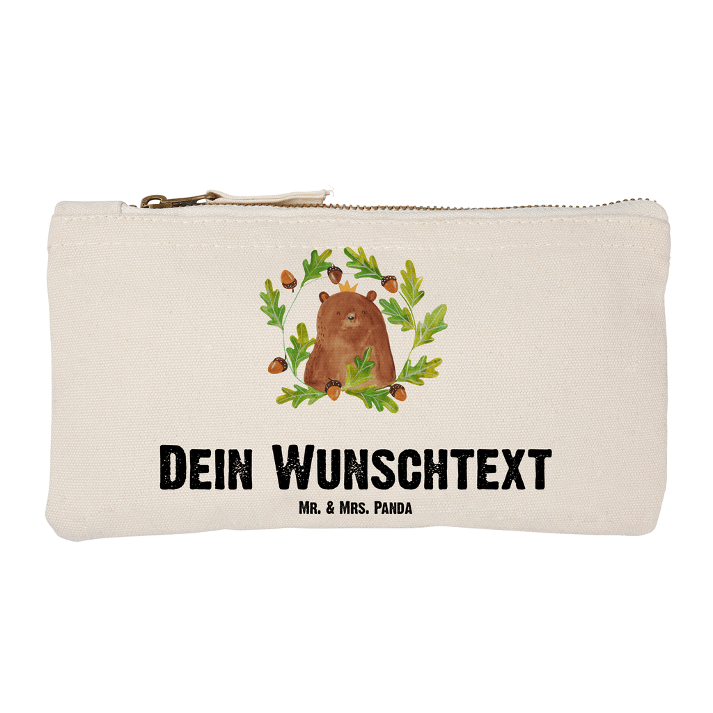 Personalisierte Schminktasche Bär König Personalisierte Schminktasche, Personalisierte Kosmetiktasche, Personalisierter Kosmetikbeutel, Personalisiertes Stiftemäppchen, Personalisiertes Etui, Personalisierte Federmappe, Personalisierte Makeup Bag, Personalisiertes Schminketui, Personalisiertes Kosmetiketui, Personalisiertes Schlamperetui, Schminktasche mit Namen, Kosmetiktasche mit Namen, Kosmetikbeutel mit Namen, Stiftemäppchen mit Namen, Etui mit Namen, Federmappe mit Namen, Makeup Bg  mit Namen, Schminketui mit Namen, Kosmetiketui mit Namen, Schlamperetui mit Namen, Schminktasche personalisieren, Schminktasche bedrucken, Schminktasche selbst gestalten, Bär, Teddy, Teddybär, Papa, Papa Bär, bester Vater, bester Papa, weltbester Papa, Vatertag, Vater, Dad, Daddy, Papi