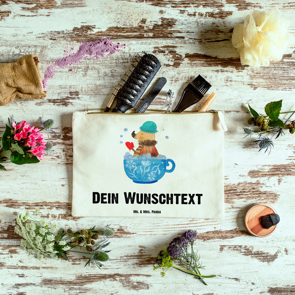 Personalisierte Schminktasche Nachtfalter Schaumbad Personalisierte Schminktasche, Personalisierte Kosmetiktasche, Personalisierter Kosmetikbeutel, Personalisiertes Stiftemäppchen, Personalisiertes Etui, Personalisierte Federmappe, Personalisierte Makeup Bag, Personalisiertes Schminketui, Personalisiertes Kosmetiketui, Personalisiertes Schlamperetui, Schminktasche mit Namen, Kosmetiktasche mit Namen, Kosmetikbeutel mit Namen, Stiftemäppchen mit Namen, Etui mit Namen, Federmappe mit Namen, Makeup Bg  mit Namen, Schminketui mit Namen, Kosmetiketui mit Namen, Schlamperetui mit Namen, Schminktasche personalisieren, Schminktasche bedrucken, Schminktasche selbst gestalten, süße Tiermotive, gute Laune, lustige Sprüche, Tiere, Nachtfalter, Schaumbad, Badezimmer, Bad, WC, Badezimmerdeko, Baden, Tasse, Träumen, verträumt, Ziele, Zeitmanagement