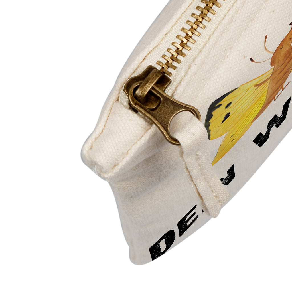 Personalisierte Schminktasche Raupe & Schmetterling Personalisierte Schminktasche, Personalisierte Kosmetiktasche, Personalisierter Kosmetikbeutel, Personalisiertes Stiftemäppchen, Personalisiertes Etui, Personalisierte Federmappe, Personalisierte Makeup Bag, Personalisiertes Schminketui, Personalisiertes Kosmetiketui, Personalisiertes Schlamperetui, Schminktasche mit Namen, Kosmetiktasche mit Namen, Kosmetikbeutel mit Namen, Stiftemäppchen mit Namen, Etui mit Namen, Federmappe mit Namen, Makeup Bg  mit Namen, Schminketui mit Namen, Kosmetiketui mit Namen, Schlamperetui mit Namen, Schminktasche personalisieren, Schminktasche bedrucken, Schminktasche selbst gestalten, süße Tiermotive, gute Laune, lustige Sprüche, Tiere, Raupe, Schmetterling, Zitronenfalter, Entwicklung, Erwachsen werden, Kokon, Hut, Hütchen, Schönheit, Aufwachsen