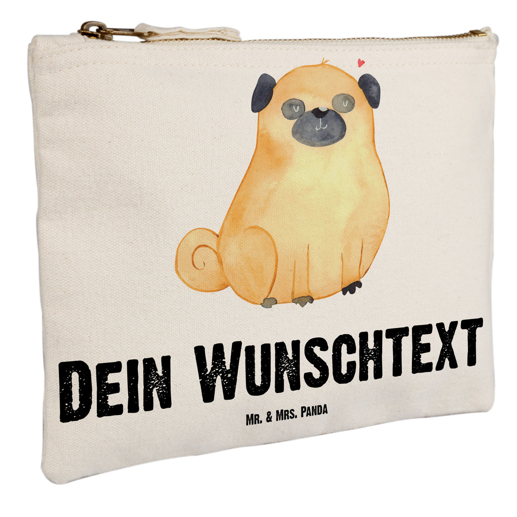 Personalisierte Schminktasche Mops Personalisierte Schminktasche, Personalisierte Kosmetiktasche, Personalisierter Kosmetikbeutel, Personalisiertes Stiftemäppchen, Personalisiertes Etui, Personalisierte Federmappe, Personalisierte Makeup Bag, Personalisiertes Schminketui, Personalisiertes Kosmetiketui, Personalisiertes Schlamperetui, Schminktasche mit Namen, Kosmetiktasche mit Namen, Kosmetikbeutel mit Namen, Stiftemäppchen mit Namen, Etui mit Namen, Federmappe mit Namen, Makeup Bg  mit Namen, Schminketui mit Namen, Kosmetiketui mit Namen, Schlamperetui mit Namen, Schminktasche personalisieren, Schminktasche bedrucken, Schminktasche selbst gestalten, Hund, Hundemotiv, Haustier, Hunderasse, Tierliebhaber, Hundebesitzer, Sprüche, Mops, Liebe, Hundeliebe