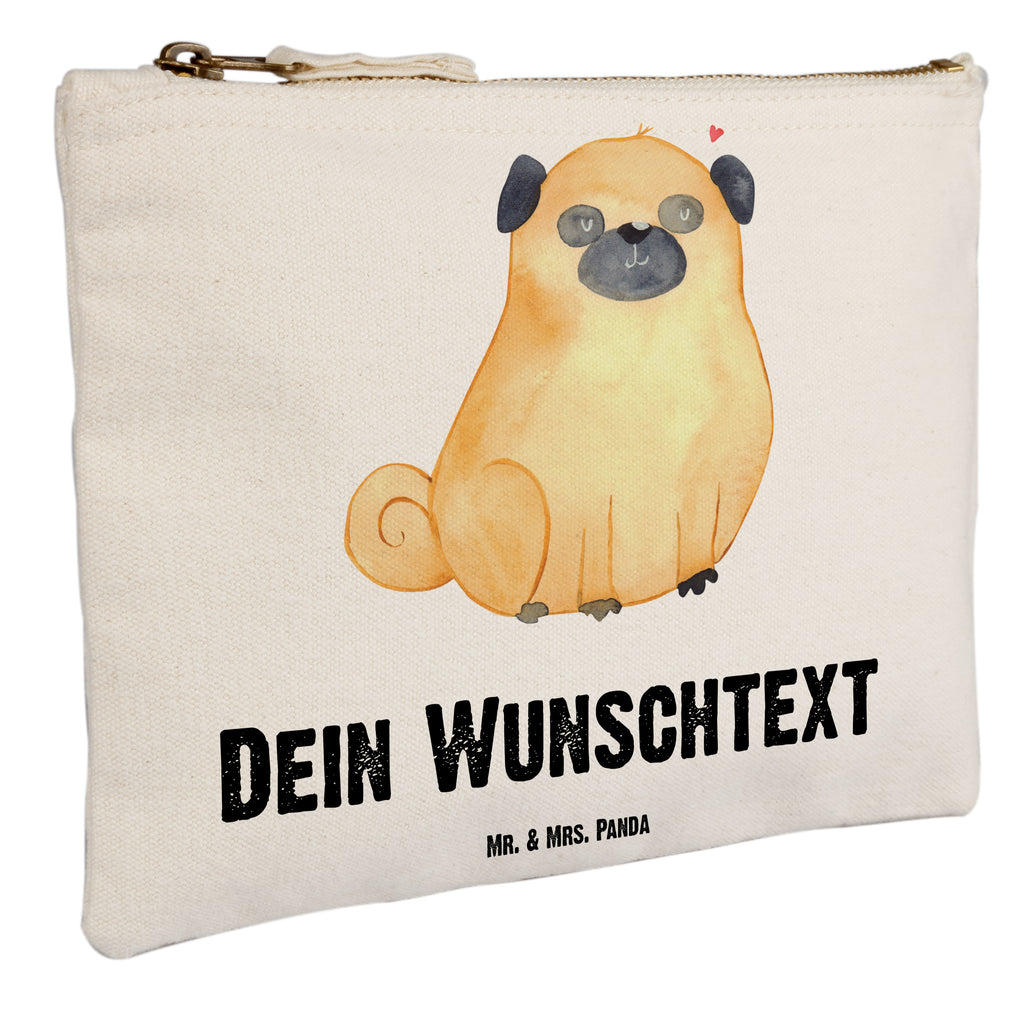 Personalisierte Schminktasche Mops Personalisierte Schminktasche, Personalisierte Kosmetiktasche, Personalisierter Kosmetikbeutel, Personalisiertes Stiftemäppchen, Personalisiertes Etui, Personalisierte Federmappe, Personalisierte Makeup Bag, Personalisiertes Schminketui, Personalisiertes Kosmetiketui, Personalisiertes Schlamperetui, Schminktasche mit Namen, Kosmetiktasche mit Namen, Kosmetikbeutel mit Namen, Stiftemäppchen mit Namen, Etui mit Namen, Federmappe mit Namen, Makeup Bg  mit Namen, Schminketui mit Namen, Kosmetiketui mit Namen, Schlamperetui mit Namen, Schminktasche personalisieren, Schminktasche bedrucken, Schminktasche selbst gestalten, Hund, Hundemotiv, Haustier, Hunderasse, Tierliebhaber, Hundebesitzer, Sprüche, Mops, Liebe, Hundeliebe