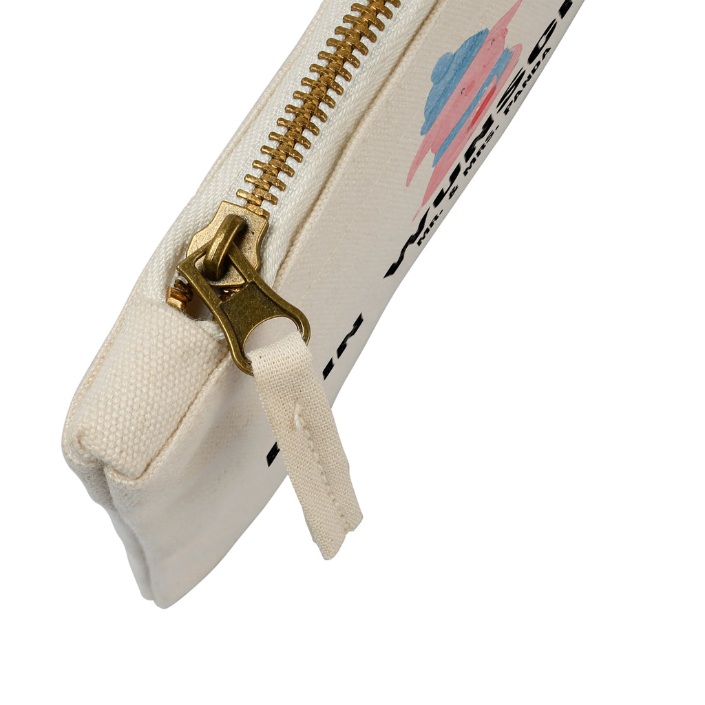 Personalisierte Schminktasche Lallelndes Glühschwein Personalisierte Schminktasche, Personalisierte Kosmetiktasche, Personalisierter Kosmetikbeutel, Personalisiertes Stiftemäppchen, Personalisiertes Etui, Personalisierte Federmappe, Personalisierte Makeup Bag, Personalisiertes Schminketui, Personalisiertes Kosmetiketui, Personalisiertes Schlamperetui, Schminktasche mit Namen, Kosmetiktasche mit Namen, Kosmetikbeutel mit Namen, Stiftemäppchen mit Namen, Etui mit Namen, Federmappe mit Namen, Makeup Bg  mit Namen, Schminketui mit Namen, Kosmetiketui mit Namen, Schlamperetui mit Namen, Schminktasche personalisieren, Schminktasche bedrucken, Schminktasche selbst gestalten, Winter, Weihnachten, Weihnachtsdeko, Nikolaus, Advent, Heiligabend, Wintermotiv, Glühwein, Betrunken, Weihnachtsmarkt, Spruch