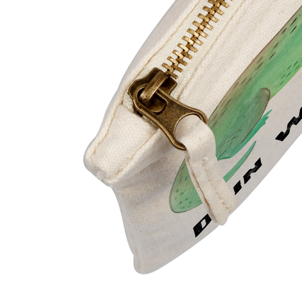 Personalisierte Schminktasche Krokodil Personalisierte Schminktasche, Personalisierte Kosmetiktasche, Personalisierter Kosmetikbeutel, Personalisiertes Stiftemäppchen, Personalisiertes Etui, Personalisierte Federmappe, Personalisierte Makeup Bag, Personalisiertes Schminketui, Personalisiertes Kosmetiketui, Personalisiertes Schlamperetui, Schminktasche mit Namen, Kosmetiktasche mit Namen, Kosmetikbeutel mit Namen, Stiftemäppchen mit Namen, Etui mit Namen, Federmappe mit Namen, Makeup Bg  mit Namen, Schminketui mit Namen, Kosmetiketui mit Namen, Schlamperetui mit Namen, Schminktasche personalisieren, Schminktasche bedrucken, Schminktasche selbst gestalten, Meerestiere, Meer, Urlaub, Krokodil, Krokodile, verrückt sein, spontan sein, Abenteuerlust, Reiselust, Freundin, beste Freundin, Lieblingsmensch