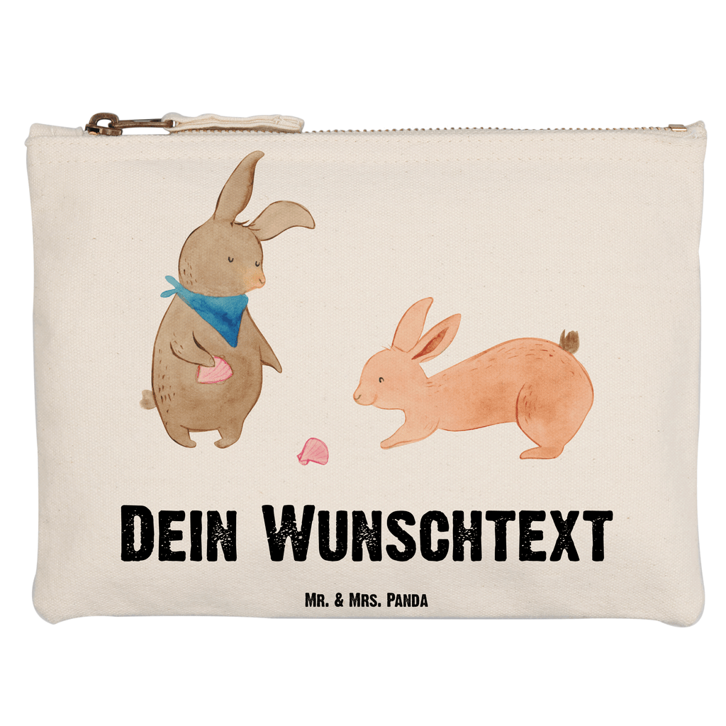 Personalisierte Schminktasche Hasen Muschel Personalisierte Schminktasche, Personalisierte Kosmetiktasche, Personalisierter Kosmetikbeutel, Personalisiertes Stiftemäppchen, Personalisiertes Etui, Personalisierte Federmappe, Personalisierte Makeup Bag, Personalisiertes Schminketui, Personalisiertes Kosmetiketui, Personalisiertes Schlamperetui, Schminktasche mit Namen, Kosmetiktasche mit Namen, Kosmetikbeutel mit Namen, Stiftemäppchen mit Namen, Etui mit Namen, Federmappe mit Namen, Makeup Bg  mit Namen, Schminketui mit Namen, Kosmetiketui mit Namen, Schlamperetui mit Namen, Schminktasche personalisieren, Schminktasche bedrucken, Schminktasche selbst gestalten, Familie, Vatertag, Muttertag, Bruder, Schwester, Mama, Papa, Oma, Opa, Hasen, beste Freundin, Freundin, Freundinnen, best friends, BFF, Muscheln sammeln, Muscheln, Meer