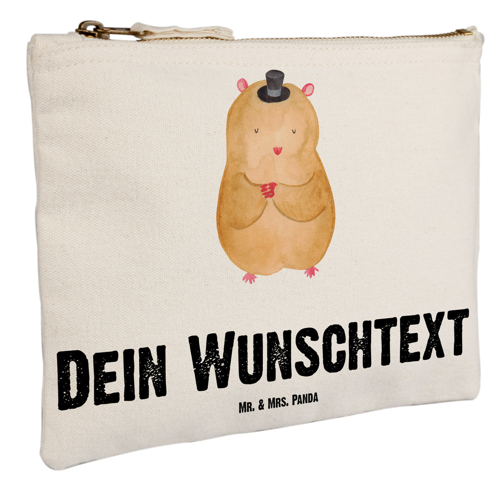 Personalisierte Schminktasche Hamster mit Hut Personalisierte Schminktasche, Personalisierte Kosmetiktasche, Personalisierter Kosmetikbeutel, Personalisiertes Stiftemäppchen, Personalisiertes Etui, Personalisierte Federmappe, Personalisierte Makeup Bag, Personalisiertes Schminketui, Personalisiertes Kosmetiketui, Personalisiertes Schlamperetui, Schminktasche mit Namen, Kosmetiktasche mit Namen, Kosmetikbeutel mit Namen, Stiftemäppchen mit Namen, Etui mit Namen, Federmappe mit Namen, Makeup Bg  mit Namen, Schminketui mit Namen, Kosmetiketui mit Namen, Schlamperetui mit Namen, Schminktasche personalisieren, Schminktasche bedrucken, Schminktasche selbst gestalten, süße Tiermotive, gute Laune, lustige Sprüche, Tiere, Hamster, Hut, Magier, Zylinder, Zwerghamster, Zauberer, Houdini
