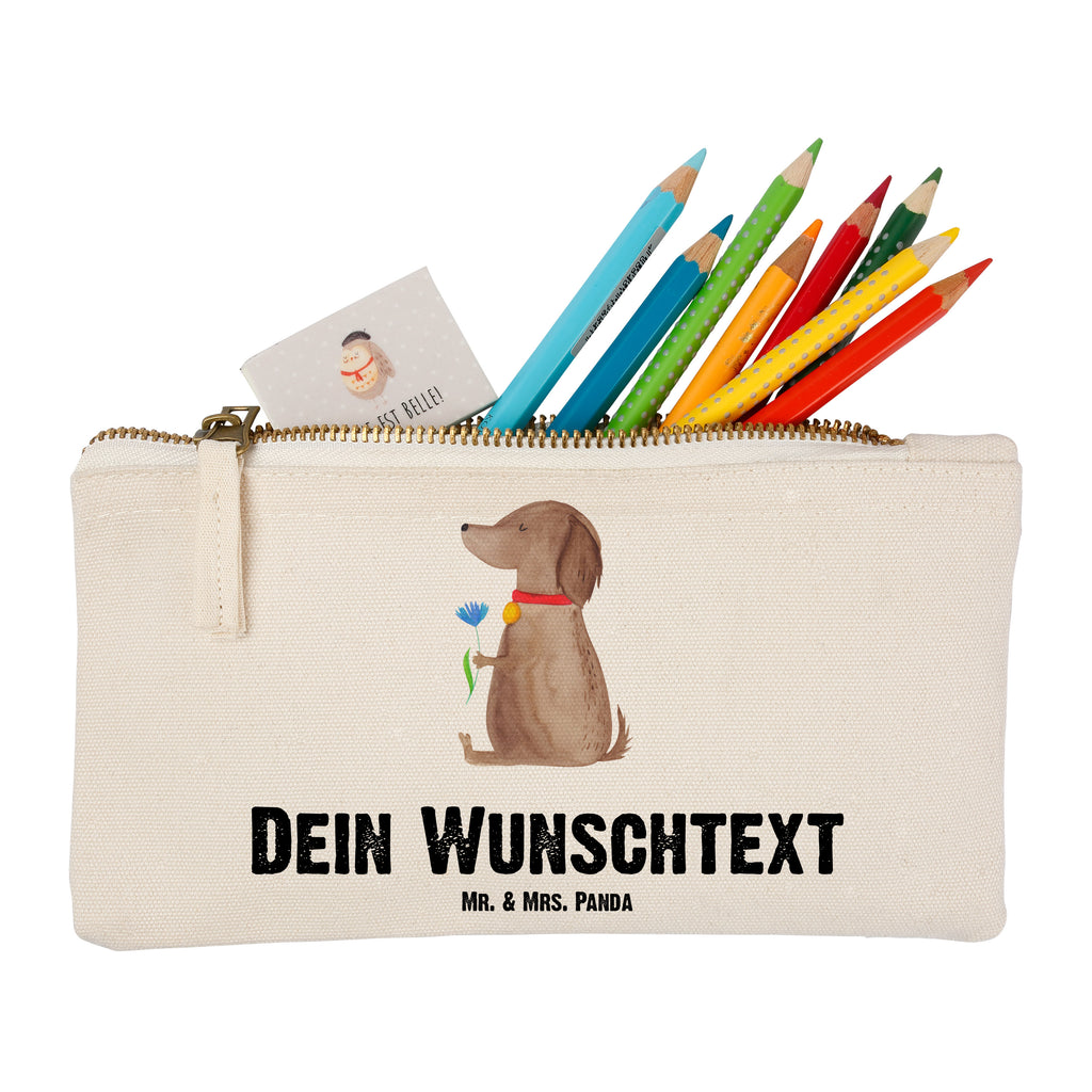 Personalisierte Schminktasche Hund Blume Personalisierte Schminktasche, Personalisierte Kosmetiktasche, Personalisierter Kosmetikbeutel, Personalisiertes Stiftemäppchen, Personalisiertes Etui, Personalisierte Federmappe, Personalisierte Makeup Bag, Personalisiertes Schminketui, Personalisiertes Kosmetiketui, Personalisiertes Schlamperetui, Schminktasche mit Namen, Kosmetiktasche mit Namen, Kosmetikbeutel mit Namen, Stiftemäppchen mit Namen, Etui mit Namen, Federmappe mit Namen, Makeup Bg  mit Namen, Schminketui mit Namen, Kosmetiketui mit Namen, Schlamperetui mit Namen, Schminktasche personalisieren, Schminktasche bedrucken, Schminktasche selbst gestalten, Hund, Hundemotiv, Haustier, Hunderasse, Tierliebhaber, Hundebesitzer, Sprüche, Hunde, Frauchen, Hundeliebe