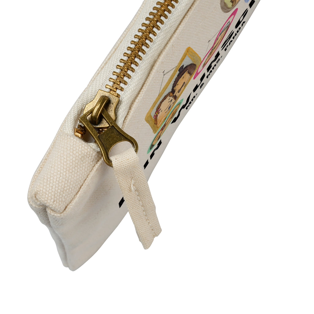 Personalisierte Schminktasche Igel Familie Personalisierte Schminktasche, Personalisierte Kosmetiktasche, Personalisierter Kosmetikbeutel, Personalisiertes Stiftemäppchen, Personalisiertes Etui, Personalisierte Federmappe, Personalisierte Makeup Bag, Personalisiertes Schminketui, Personalisiertes Kosmetiketui, Personalisiertes Schlamperetui, Schminktasche mit Namen, Kosmetiktasche mit Namen, Kosmetikbeutel mit Namen, Stiftemäppchen mit Namen, Etui mit Namen, Federmappe mit Namen, Makeup Bg  mit Namen, Schminketui mit Namen, Kosmetiketui mit Namen, Schlamperetui mit Namen, Schminktasche personalisieren, Schminktasche bedrucken, Schminktasche selbst gestalten, Familie, Vatertag, Muttertag, Bruder, Schwester, Mama, Papa, Oma, Opa, Liebe, Igel, Bilder, Zusammenhalt, Glück