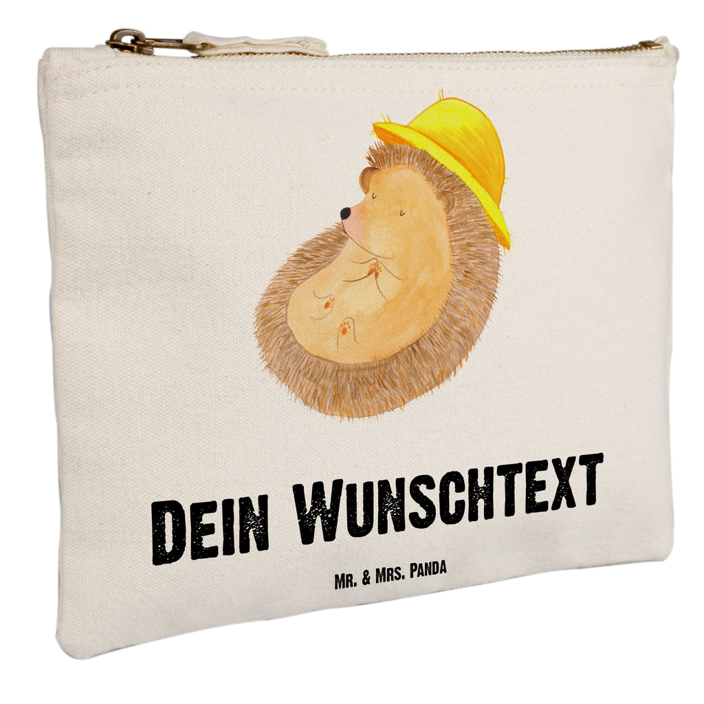 Personalisierte Schminktasche Igel betet Personalisierte Schminktasche, Personalisierte Kosmetiktasche, Personalisierter Kosmetikbeutel, Personalisiertes Stiftemäppchen, Personalisiertes Etui, Personalisierte Federmappe, Personalisierte Makeup Bag, Personalisiertes Schminketui, Personalisiertes Kosmetiketui, Personalisiertes Schlamperetui, Schminktasche mit Namen, Kosmetiktasche mit Namen, Kosmetikbeutel mit Namen, Stiftemäppchen mit Namen, Etui mit Namen, Federmappe mit Namen, Makeup Bg  mit Namen, Schminketui mit Namen, Kosmetiketui mit Namen, Schlamperetui mit Namen, Schminktasche personalisieren, Schminktasche bedrucken, Schminktasche selbst gestalten, süße Tiermotive, gute Laune, lustige Sprüche, Tiere, Igel, Igel mit Hut, Sonnenhut, Gott, Amen, beten, Leben, Dankbarkeit, Dankbar sein, dankbar, genießen