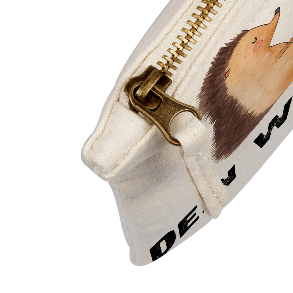 Personalisierte Schminktasche Igel Liebe Personalisierte Schminktasche, Personalisierte Kosmetiktasche, Personalisierter Kosmetikbeutel, Personalisiertes Stiftemäppchen, Personalisiertes Etui, Personalisierte Federmappe, Personalisierte Makeup Bag, Personalisiertes Schminketui, Personalisiertes Kosmetiketui, Personalisiertes Schlamperetui, Schminktasche mit Namen, Kosmetiktasche mit Namen, Kosmetikbeutel mit Namen, Stiftemäppchen mit Namen, Etui mit Namen, Federmappe mit Namen, Makeup Bg  mit Namen, Schminketui mit Namen, Kosmetiketui mit Namen, Schlamperetui mit Namen, Schminktasche personalisieren, Schminktasche bedrucken, Schminktasche selbst gestalten, Liebe, Partner, Freund, Freundin, Ehemann, Ehefrau, Heiraten, Verlobung, Heiratsantrag, Liebesgeschenk, Jahrestag, Hocheitstag, Verliebt, Verlobt, Verheiratet, Geschenk, Liebesbeweis, Hochzeitstag, Hochzeit, Igel