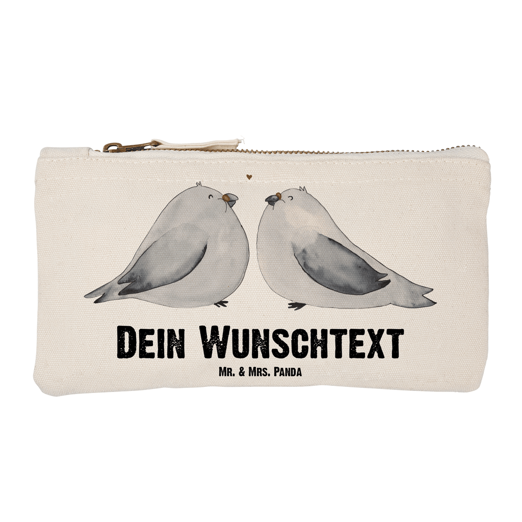 Personalisierte Schminktasche Turteltauben Liebe Personalisierte Schminktasche, Personalisierte Kosmetiktasche, Personalisierter Kosmetikbeutel, Personalisiertes Stiftemäppchen, Personalisiertes Etui, Personalisierte Federmappe, Personalisierte Makeup Bag, Personalisiertes Schminketui, Personalisiertes Kosmetiketui, Personalisiertes Schlamperetui, Schminktasche mit Namen, Kosmetiktasche mit Namen, Kosmetikbeutel mit Namen, Stiftemäppchen mit Namen, Etui mit Namen, Federmappe mit Namen, Makeup Bg  mit Namen, Schminketui mit Namen, Kosmetiketui mit Namen, Schlamperetui mit Namen, Schminktasche personalisieren, Schminktasche bedrucken, Schminktasche selbst gestalten, Liebe, Partner, Freund, Freundin, Ehemann, Ehefrau, Heiraten, Verlobung, Heiratsantrag, Liebesgeschenk, Jahrestag, Hocheitstag, Turteltauben, Turteltäubchen, Tauben, Verliebt, Verlobt, Verheiratet, Geschenk Freundin, Geschenk Freund, Liebesbeweis, Hochzeitstag, Geschenk Hochzeit