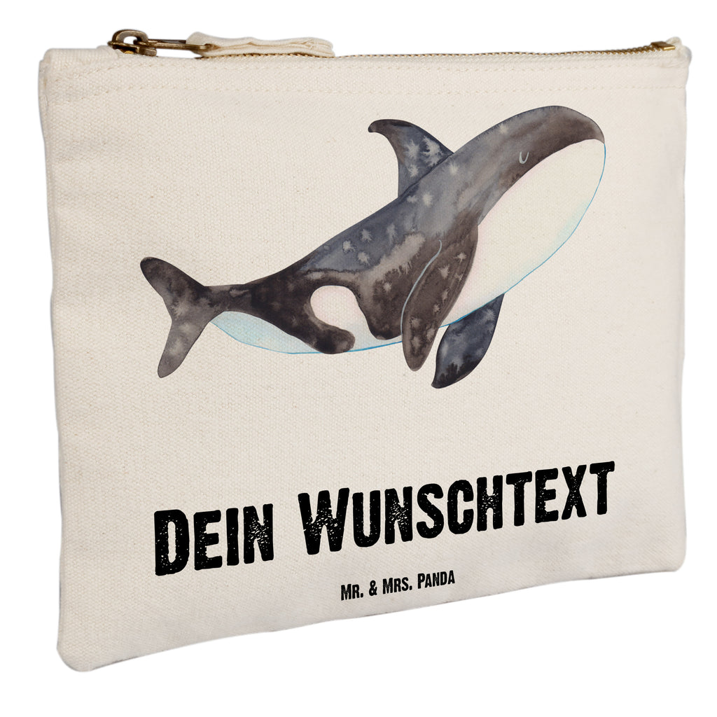 Personalisierte Schminktasche Orca Personalisierte Schminktasche, Personalisierte Kosmetiktasche, Personalisierter Kosmetikbeutel, Personalisiertes Stiftemäppchen, Personalisiertes Etui, Personalisierte Federmappe, Personalisierte Makeup Bag, Personalisiertes Schminketui, Personalisiertes Kosmetiketui, Personalisiertes Schlamperetui, Schminktasche mit Namen, Kosmetiktasche mit Namen, Kosmetikbeutel mit Namen, Stiftemäppchen mit Namen, Etui mit Namen, Federmappe mit Namen, Makeup Bg  mit Namen, Schminketui mit Namen, Kosmetiketui mit Namen, Schlamperetui mit Namen, Schminktasche personalisieren, Schminktasche bedrucken, Schminktasche selbst gestalten, Meerestiere, Meer, Urlaub, Orca, Orcas, Killerwal, Wal, Möglichkeiten, Büro, Arbeit, Motivation, Selbstliebe, Neustart, Startup