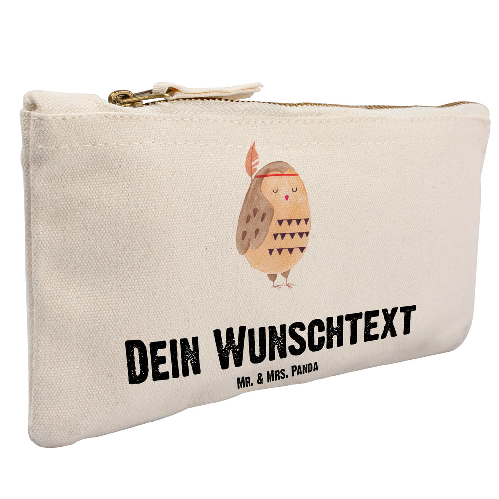 Personalisierte Schminktasche Eule Federschmuck Personalisierte Schminktasche, Personalisierte Kosmetiktasche, Personalisierter Kosmetikbeutel, Personalisiertes Stiftemäppchen, Personalisiertes Etui, Personalisierte Federmappe, Personalisierte Makeup Bag, Personalisiertes Schminketui, Personalisiertes Kosmetiketui, Personalisiertes Schlamperetui, Schminktasche mit Namen, Kosmetiktasche mit Namen, Kosmetikbeutel mit Namen, Stiftemäppchen mit Namen, Etui mit Namen, Federmappe mit Namen, Makeup Bg  mit Namen, Schminketui mit Namen, Kosmetiketui mit Namen, Schlamperetui mit Namen, Schminktasche personalisieren, Schminktasche bedrucken, Schminktasche selbst gestalten, Eule, Eule Deko, Owl, Das Leben ist ein Abenteuer, Reisespruch, Federschmuck, Dekoration