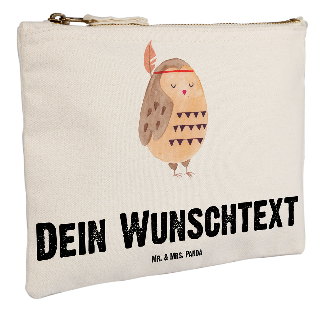 Personalisierte Schminktasche Eule Federschmuck Personalisierte Schminktasche, Personalisierte Kosmetiktasche, Personalisierter Kosmetikbeutel, Personalisiertes Stiftemäppchen, Personalisiertes Etui, Personalisierte Federmappe, Personalisierte Makeup Bag, Personalisiertes Schminketui, Personalisiertes Kosmetiketui, Personalisiertes Schlamperetui, Schminktasche mit Namen, Kosmetiktasche mit Namen, Kosmetikbeutel mit Namen, Stiftemäppchen mit Namen, Etui mit Namen, Federmappe mit Namen, Makeup Bg  mit Namen, Schminketui mit Namen, Kosmetiketui mit Namen, Schlamperetui mit Namen, Schminktasche personalisieren, Schminktasche bedrucken, Schminktasche selbst gestalten, Eule, Eule Deko, Owl, Das Leben ist ein Abenteuer, Reisespruch, Federschmuck, Dekoration