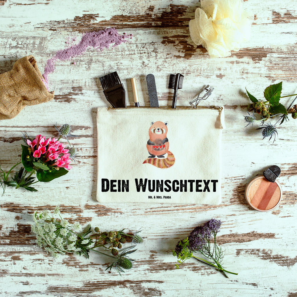 Personalisierte Schminktasche Roter Panda Personalisierte Schminktasche, Personalisierte Kosmetiktasche, Personalisierter Kosmetikbeutel, Personalisiertes Stiftemäppchen, Personalisiertes Etui, Personalisierte Federmappe, Personalisierte Makeup Bag, Personalisiertes Schminketui, Personalisiertes Kosmetiketui, Personalisiertes Schlamperetui, Schminktasche mit Namen, Kosmetiktasche mit Namen, Kosmetikbeutel mit Namen, Stiftemäppchen mit Namen, Etui mit Namen, Federmappe mit Namen, Makeup Bg  mit Namen, Schminketui mit Namen, Kosmetiketui mit Namen, Schlamperetui mit Namen, Schminktasche personalisieren, Schminktasche bedrucken, Schminktasche selbst gestalten, süße Tiermotive, gute Laune, lustige Sprüche, Tiere, Panda, Liebe, Rot, Herz, Liebling, Lieblingsmensch