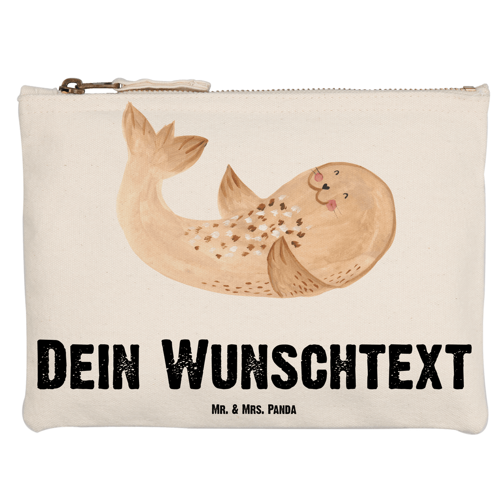 Personalisierte Schminktasche Robbe liegend Personalisierte Schminktasche, Personalisierte Kosmetiktasche, Personalisierter Kosmetikbeutel, Personalisiertes Stiftemäppchen, Personalisiertes Etui, Personalisierte Federmappe, Personalisierte Makeup Bag, Personalisiertes Schminketui, Personalisiertes Kosmetiketui, Personalisiertes Schlamperetui, Schminktasche mit Namen, Kosmetiktasche mit Namen, Kosmetikbeutel mit Namen, Stiftemäppchen mit Namen, Etui mit Namen, Federmappe mit Namen, Makeup Bg  mit Namen, Schminketui mit Namen, Kosmetiketui mit Namen, Schlamperetui mit Namen, Schminktasche personalisieren, Schminktasche bedrucken, Schminktasche selbst gestalten, süße Tiermotive, gute Laune, lustige Sprüche, Tiere, Robbe, Robben, Seehund, Strand, Meerestier, Ostsee, Nordsee, Lachen, Freude