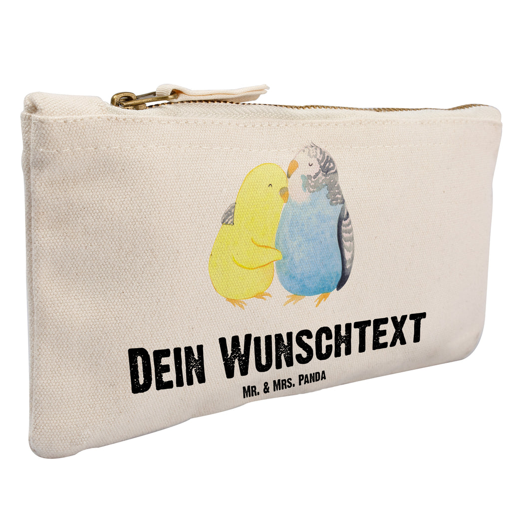 Personalisierte Schminktasche Wellensittich Liebe Personalisierte Schminktasche, Personalisierte Kosmetiktasche, Personalisierter Kosmetikbeutel, Personalisiertes Stiftemäppchen, Personalisiertes Etui, Personalisierte Federmappe, Personalisierte Makeup Bag, Personalisiertes Schminketui, Personalisiertes Kosmetiketui, Personalisiertes Schlamperetui, Schminktasche mit Namen, Kosmetiktasche mit Namen, Kosmetikbeutel mit Namen, Stiftemäppchen mit Namen, Etui mit Namen, Federmappe mit Namen, Makeup Bg  mit Namen, Schminketui mit Namen, Kosmetiketui mit Namen, Schlamperetui mit Namen, Schminktasche personalisieren, Schminktasche bedrucken, Schminktasche selbst gestalten, Liebe, Partner, Freund, Freundin, Ehemann, Ehefrau, Heiraten, Verlobung, Heiratsantrag, Liebesgeschenk, Jahrestag, Hocheitstag, Vögel, Wellensittich, Nähe, Kuscheln, Vertrauen