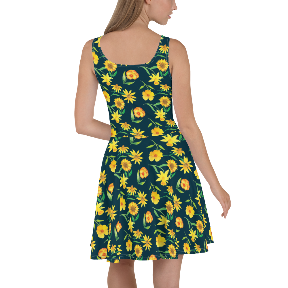 Sommerkleid Sonnengruß Design Muster, Blumen, gelbe Blumen, Sonnenblume, Osterglocke Sommerkleid, Kleid, Skaterkleid  