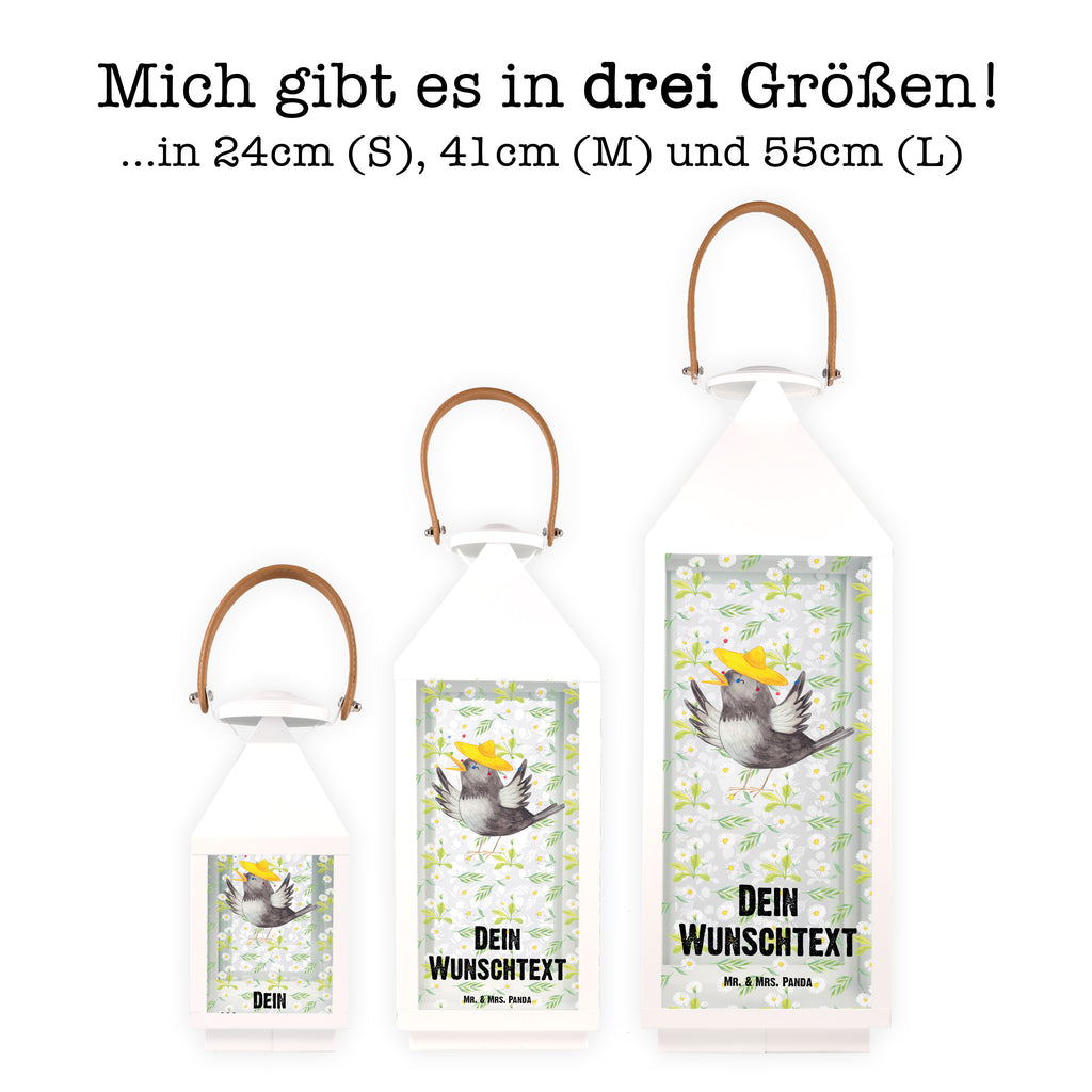 Personalisierte Deko Laterne Rabe mit Sombrero Gartenlampe, Gartenleuchte, Gartendekoration, Gartenlicht, Laterne  kleine Laternen, XXL Laternen, Laterne groß, süße Tiermotive, gute Laune, lustige Sprüche, Tiere, Rabe, Vogel, Vögel, Spruch positiv, fröhlich sein, glücklich sein, Glück Spruch, froh, Elster, Motivation