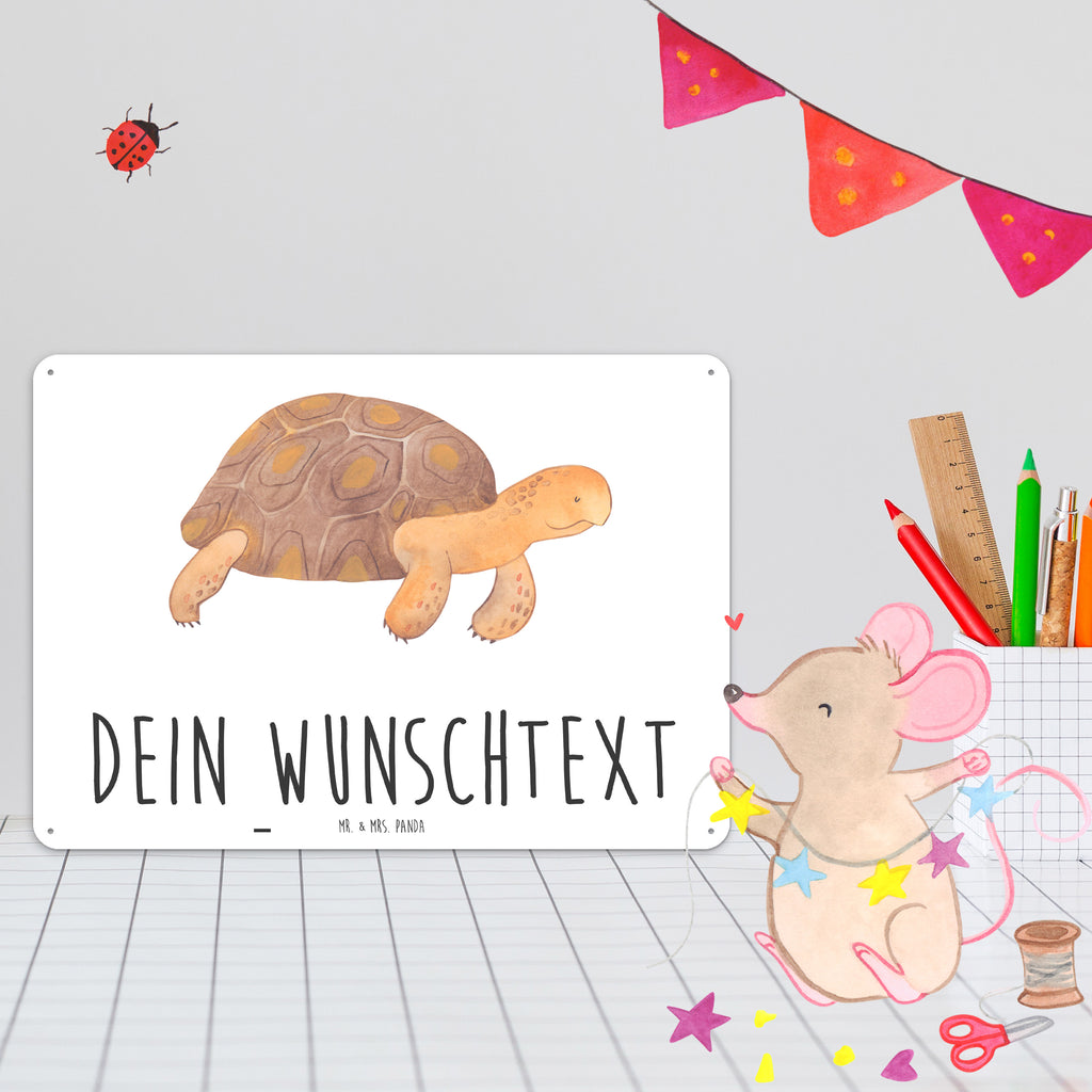 Personalisiertes Blechschild Schildkröte marschiert Blechschild, Metallschild, Geschenk Schild, Schild, Magnet-Metall-Schild, Deko Schild, Wandschild, Wand-Dekoration, Türschild, Meerestiere, Meer, Urlaub, Schildkröte, Schildkröten, get lost, Abenteuer, Reiselust, Inspiration, Neustart, Motivation, Lieblingsmensch