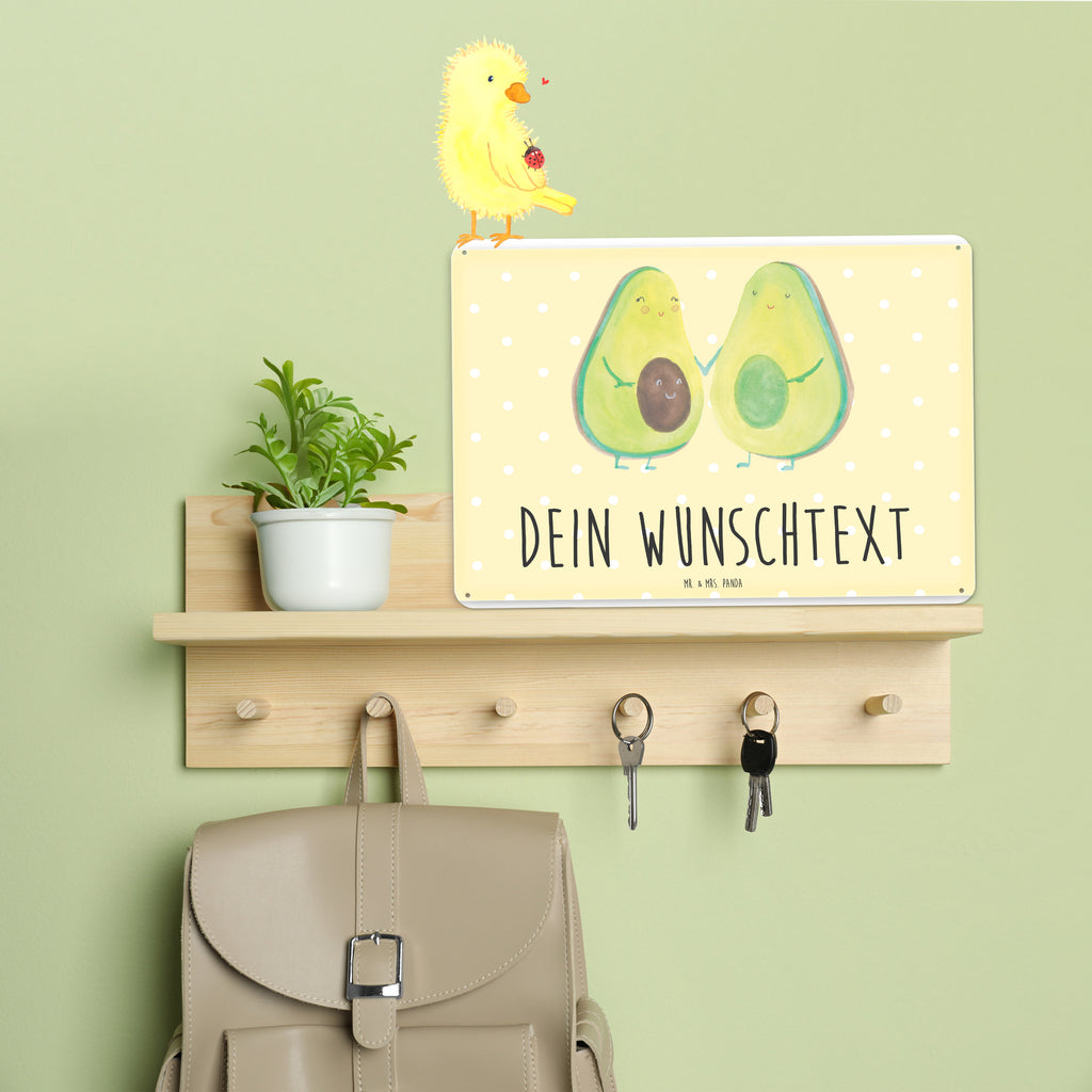 Personalisiertes Blechschild Avocado Pärchen Blechschild, Metallschild, Geschenk Schild, Schild, Magnet-Metall-Schild, Deko Schild, Wandschild, Wand-Dekoration, Türschild, Avocado, Veggie, Vegan, Gesund, Avocuddle, Liebe, Schwangerschaft, Familie, Babyshower, Babyparty, Hochzeit, Kinder, Avocados, Geburt