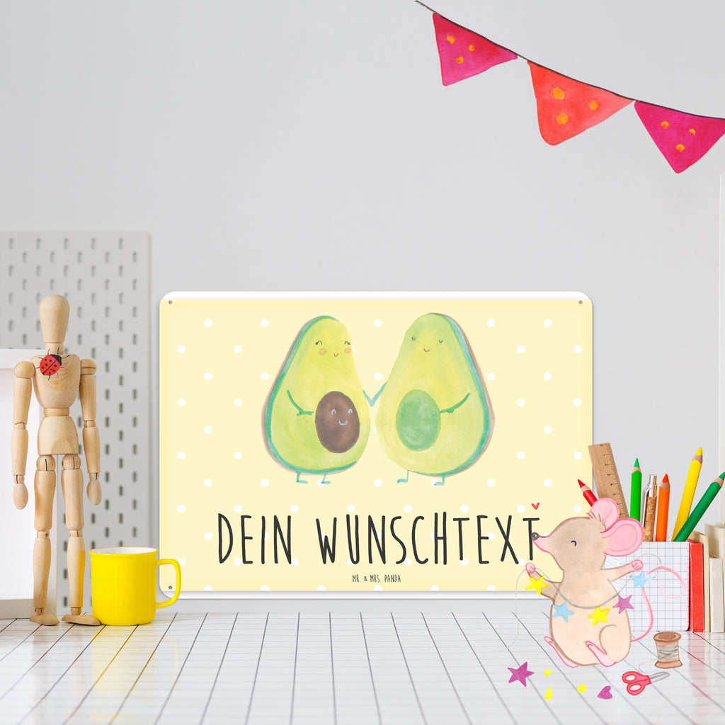Personalisiertes Blechschild Avocado Pärchen Blechschild, Metallschild, Geschenk Schild, Schild, Magnet-Metall-Schild, Deko Schild, Wandschild, Wand-Dekoration, Türschild, Avocado, Veggie, Vegan, Gesund, Avocuddle, Liebe, Schwangerschaft, Familie, Babyshower, Babyparty, Hochzeit, Kinder, Avocados, Geburt