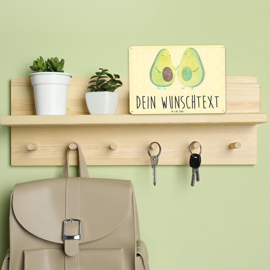 Personalisiertes Blechschild Avocado Pärchen Blechschild, Metallschild, Geschenk Schild, Schild, Magnet-Metall-Schild, Deko Schild, Wandschild, Wand-Dekoration, Türschild, Avocado, Veggie, Vegan, Gesund, Avocuddle, Liebe, Schwangerschaft, Familie, Babyshower, Babyparty, Hochzeit, Kinder, Avocados, Geburt