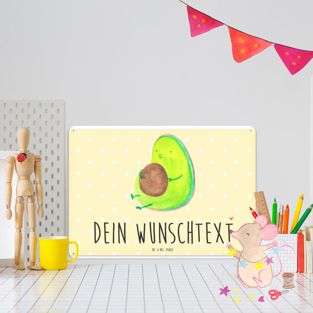Personalisiertes Blechschild Avocado pfeift Blechschild, Metallschild, Geschenk Schild, Schild, Magnet-Metall-Schild, Deko Schild, Wandschild, Wand-Dekoration, Türschild, Avocado, Veggie, Vegan, Gesund, Diät, Abnehmen, Ernährung, dick sein, Pummelfee