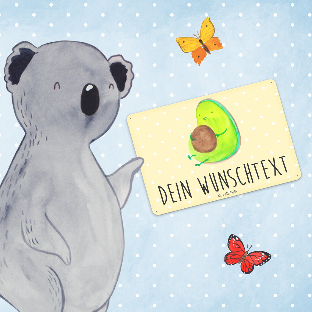 Personalisiertes Blechschild Avocado pfeift Blechschild, Metallschild, Geschenk Schild, Schild, Magnet-Metall-Schild, Deko Schild, Wandschild, Wand-Dekoration, Türschild, Avocado, Veggie, Vegan, Gesund, Diät, Abnehmen, Ernährung, dick sein, Pummelfee