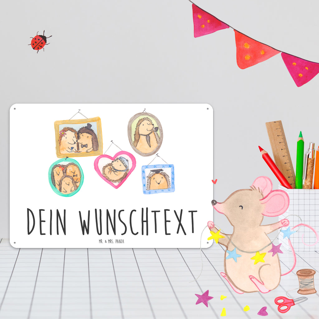 Personalisiertes Blechschild Igel Familie Blechschild, Metallschild, Geschenk Schild, Schild, Magnet-Metall-Schild, Deko Schild, Wandschild, Wand-Dekoration, Türschild, Familie, Vatertag, Muttertag, Bruder, Schwester, Mama, Papa, Oma, Opa, Liebe, Igel, Bilder, Zusammenhalt, Glück