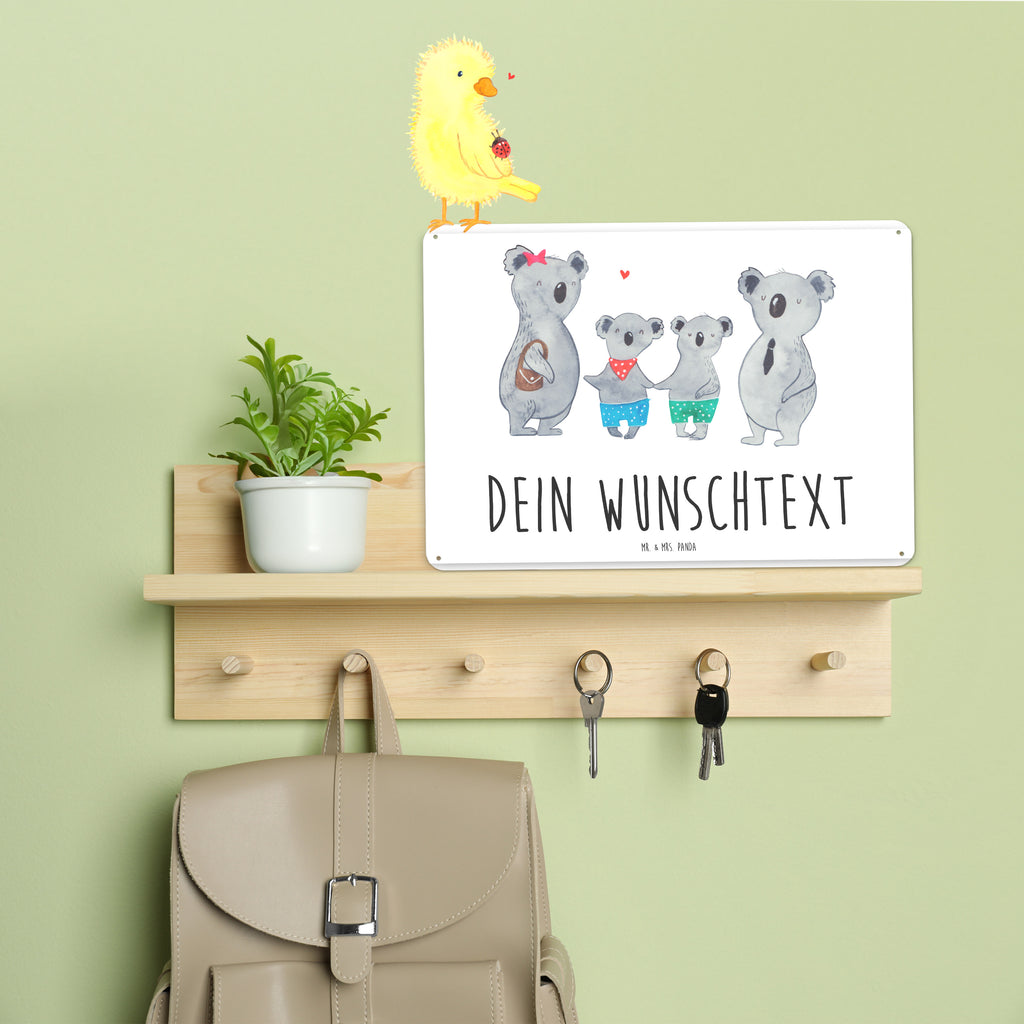 Personalisiertes Blechschild Koala Familie zwei Blechschild, Metallschild, Geschenk Schild, Schild, Magnet-Metall-Schild, Deko Schild, Wandschild, Wand-Dekoration, Türschild, Familie, Vatertag, Muttertag, Bruder, Schwester, Mama, Papa, Oma, Opa, Koala, Koalabär, beste Familie, Familienzeit, Familienleben, Koalafamilie, Lieblingsfamilie