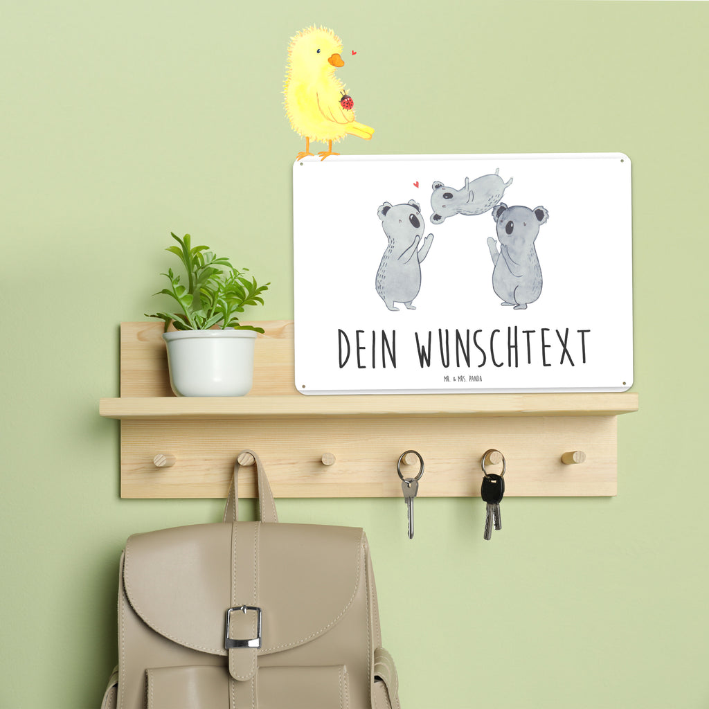 Personalisiertes Blechschild Koala Feiern Sich Blechschild, Metallschild, Geschenk Schild, Schild, Magnet-Metall-Schild, Deko Schild, Wandschild, Wand-Dekoration, Türschild, Geburtstag, Geburtstagsgeschenk, Geschenk, Koala, Familie, Kind, Eltern, Herz, Liebe