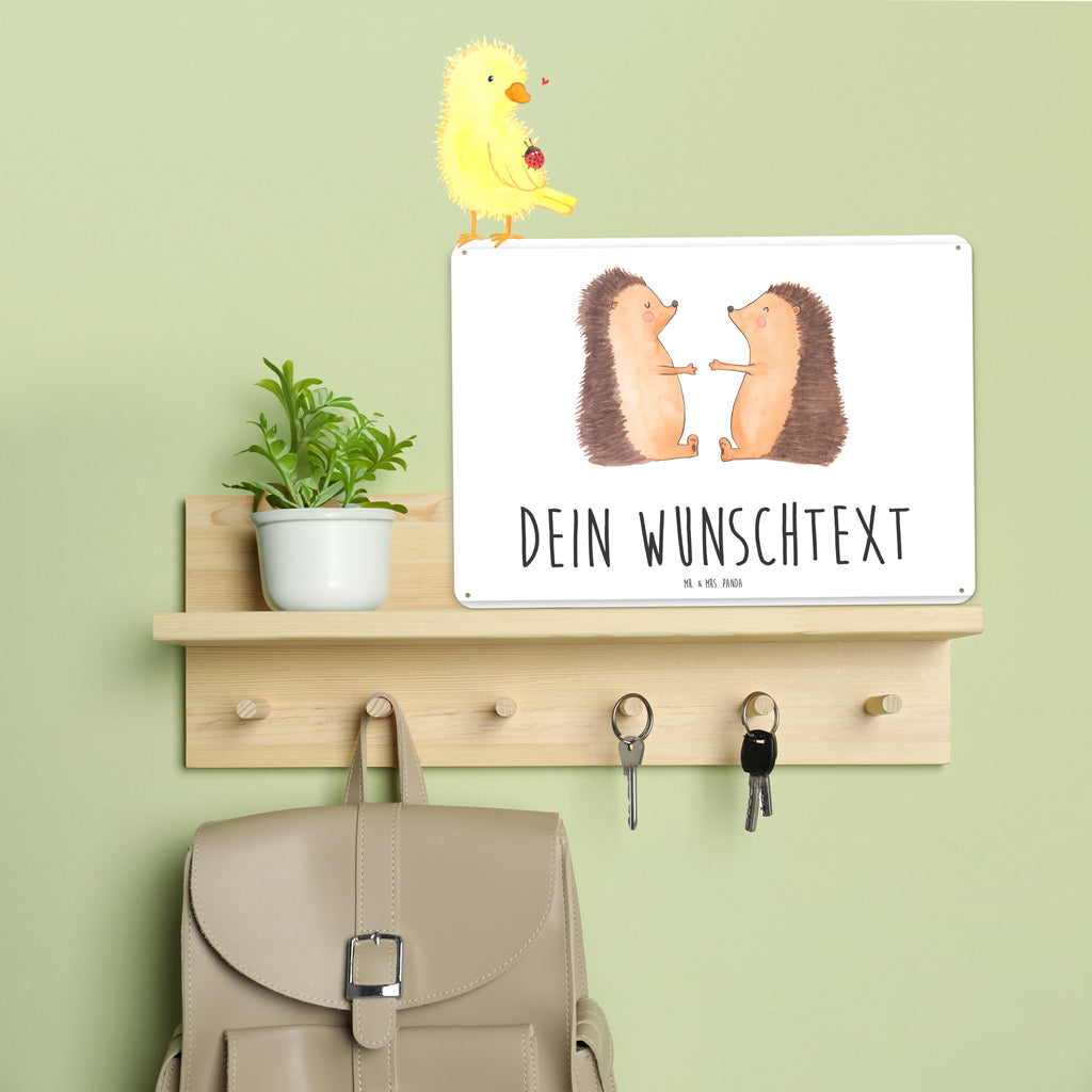 Personalisiertes Blechschild Igel Liebe Blechschild, Metallschild, Geschenk Schild, Schild, Magnet-Metall-Schild, Deko Schild, Wandschild, Wand-Dekoration, Türschild, Liebe, Partner, Freund, Freundin, Ehemann, Ehefrau, Heiraten, Verlobung, Heiratsantrag, Liebesgeschenk, Jahrestag, Hocheitstag, Verliebt, Verlobt, Verheiratet, Geschenk, Liebesbeweis, Hochzeitstag, Hochzeit, Igel