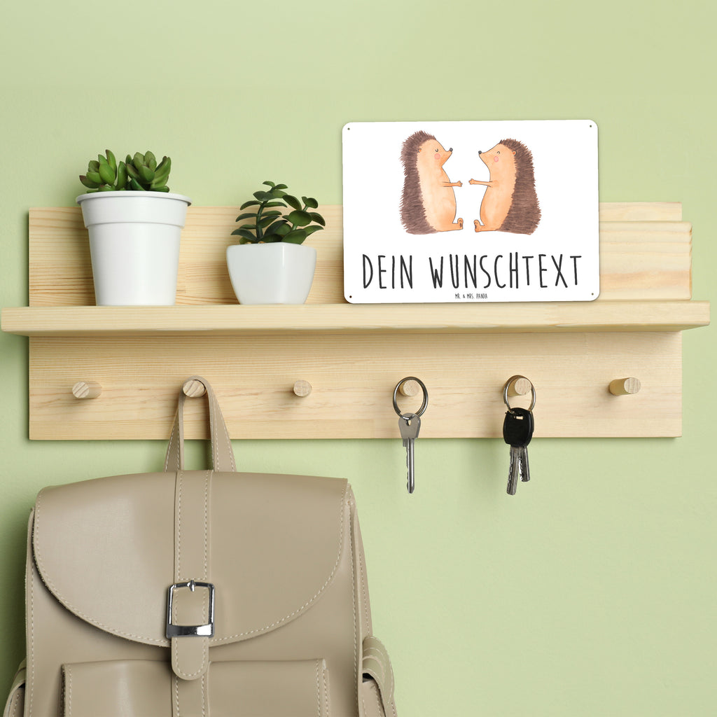 Personalisiertes Blechschild Igel Liebe Blechschild, Metallschild, Geschenk Schild, Schild, Magnet-Metall-Schild, Deko Schild, Wandschild, Wand-Dekoration, Türschild, Liebe, Partner, Freund, Freundin, Ehemann, Ehefrau, Heiraten, Verlobung, Heiratsantrag, Liebesgeschenk, Jahrestag, Hocheitstag, Verliebt, Verlobt, Verheiratet, Geschenk, Liebesbeweis, Hochzeitstag, Hochzeit, Igel