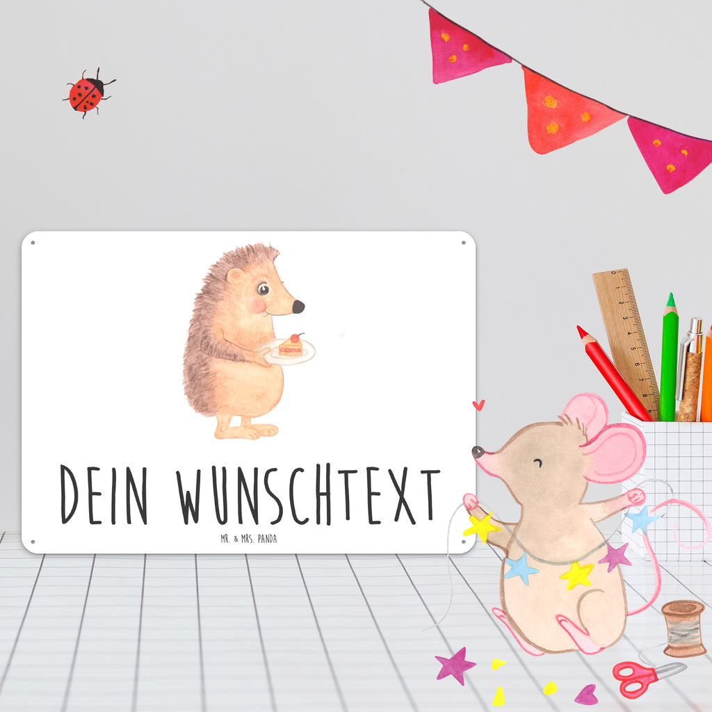 Personalisiertes Blechschild Igel mit Kuchenstück Blechschild, Metallschild, Geschenk Schild, Schild, Magnet-Metall-Schild, Deko Schild, Wandschild, Wand-Dekoration, Türschild, Tiermotive, Gute Laune, lustige Sprüche, Tiere, Igel, Essen Spruch, Kuchen, Backen Geschenk, Kuchen backen, Einladung Party, Geburtstagskuchen, Torte