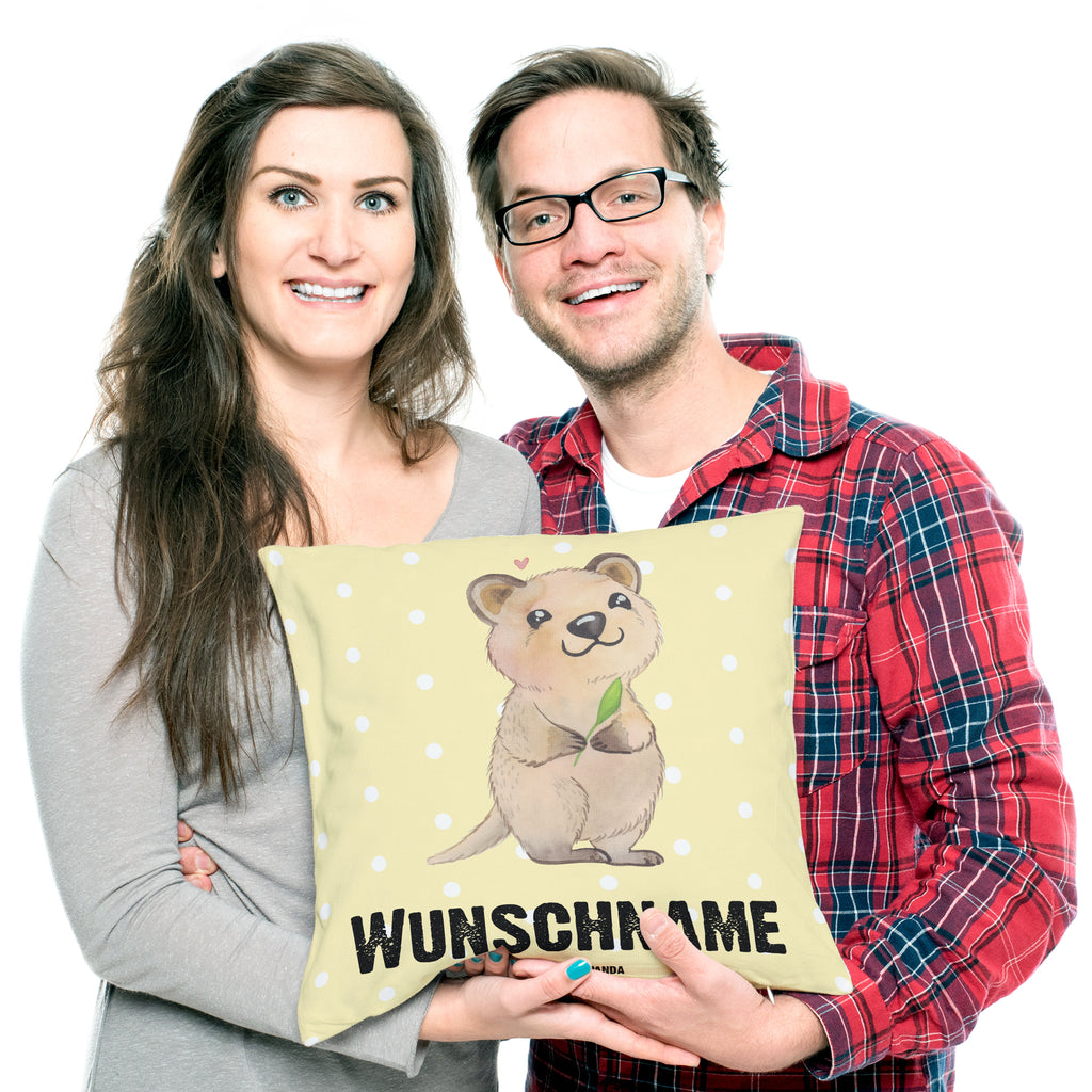 Personalisiertes Kissen Quokka Happy Kissen, personalisiert, Name, Wunschname, bedrucken, Kopfkissen, süße Tiermotive, gute Laune, lustige Sprüche, Tiere, Quokka, Verschieben, Aufschieberitis, Lustiger Spruch, Niedliches Tier, Dinge erledigen