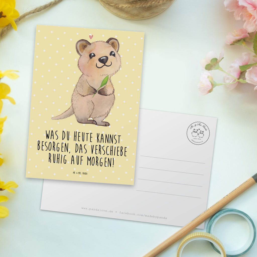 Postkarte Quokka Happy Geschenkkarte, Grußkarte, Karte, Einladung, Ansichtskarte, Geburtstagskarte, Einladungskarte, Dankeskarte, Tiermotive, Gute Laune, lustige Sprüche, Tiere, Quokka, Verschieben, Aufschieberitis, Lustiger Spruch, Niedliches Tier, Dinge erledigen