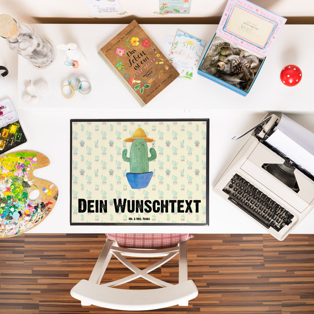 Personalisierte Schreibtischunterlage Kaktus Sonnenhut Personalisierte Schreibunterlage, Personalisierte Schreibtischauflage, Personalisierte Schreibtisch Unterlagen, Schreibunterlage mit Namen, Schreibtischauflage  mit Namen, Schreibtisch Unterlagen mit Namen, Selbst gestalten, Namensaufdruck, Namenspersonalisierung, Kaktus, Kakteen, Reisen, Weltreise, Weltenbummler, Reisetagebuch, Städtetrip, Kaktusliebe, Geschenkidee, Spruch, Motivation