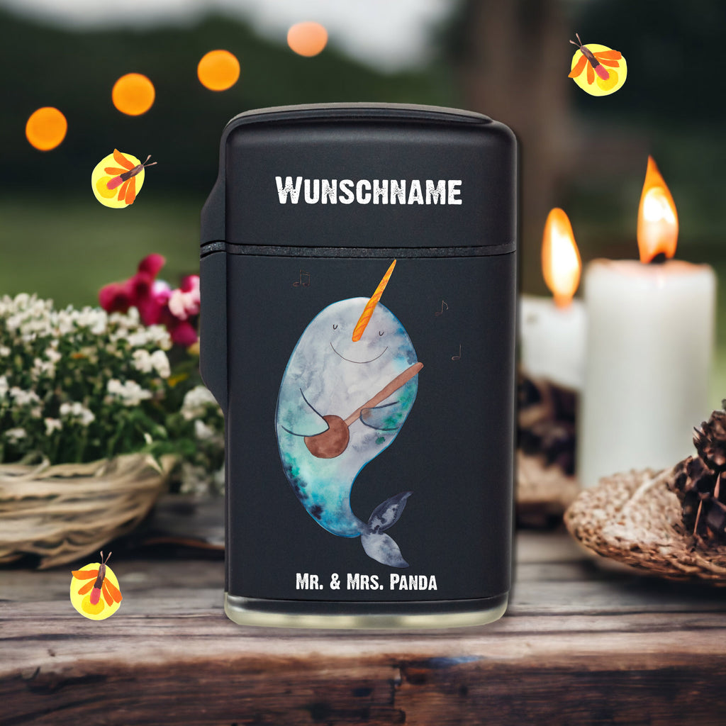 Personalisiertes Feuerzeug Narwal Gitarre Personalisiertes Feuerzeug, Personalisiertes Gas-Feuerzeug, Personalisiertes Sturmfeuerzeug, Meerestiere, Meer, Urlaub, Narwal, Wal, Tanzen, Probleme, Problemlösung, Frust, Gespräche, Gitarre