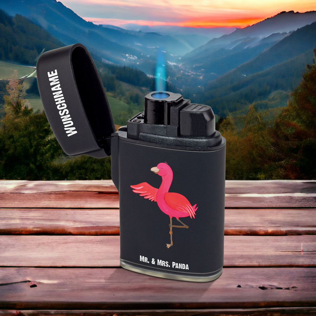 Personalisiertes Feuerzeug Flamingo Yoga Personalisiertes Feuerzeug, Personalisiertes Gas-Feuerzeug, Personalisiertes Sturmfeuerzeug, Flamingo, Vogel, Yoga, Namaste, Achtsamkeit, Yoga-Übung, Entspannung, Ärger, Aufregen, Tiefenentspannung