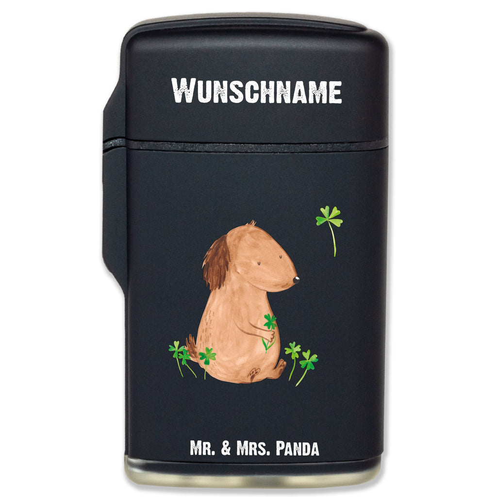 Personalisiertes Feuerzeug Hund Kleeblatt Personalisiertes Feuerzeug, Personalisiertes Gas-Feuerzeug, Personalisiertes Sturmfeuerzeug, Hund, Hundemotiv, Haustier, Hunderasse, Tierliebhaber, Hundebesitzer, Sprüche, Kleeblatt, Glück, Tagträume, Motivation, Neuanfang, Geschenk, Glücksbringer, Selbstliebe, Achtsamkeit