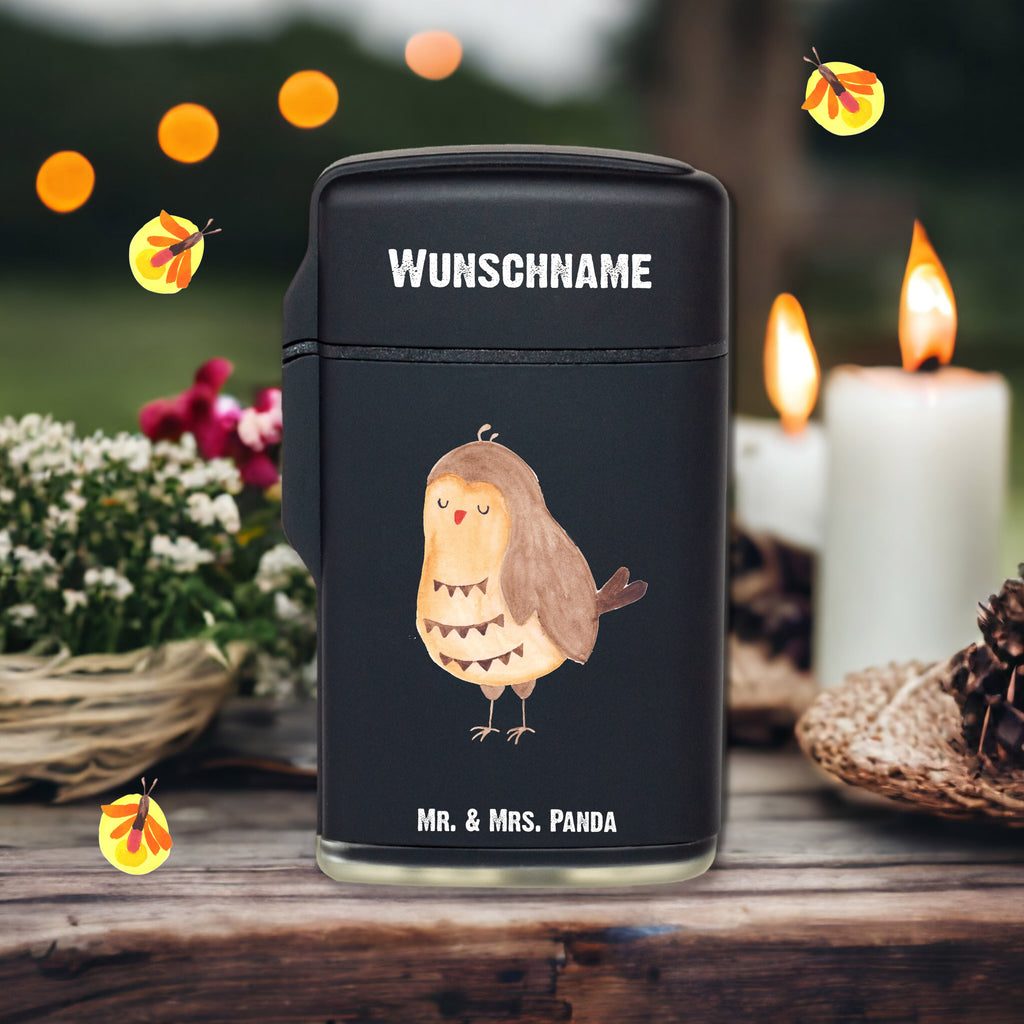 Personalisiertes Feuerzeug Eule Zufrieden Personalisiertes Feuerzeug, Personalisiertes Gas-Feuerzeug, Personalisiertes Sturmfeuerzeug, Eule, Eule Spruch, Eule deko, Owl, Liebe Spruch, Romantisch, Wortspiel lustig, Spruch schön, Geschenk Hochzeitstag