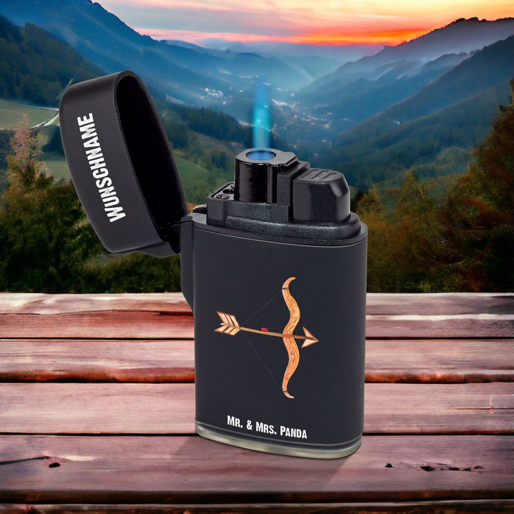 Personalisiertes Feuerzeug Sternzeichen Schütze Personalisiertes Feuerzeug, Personalisiertes Gas-Feuerzeug, Personalisiertes Sturmfeuerzeug, Tierkreiszeichen, Sternzeichen, Horoskop, Astrologie, Aszendent, Schütze, Schütze Geschenk, Schütze Sternzeichen, Geschenk November, Geschenk Dezember, Geburtstag November, Geburtstag Dezember, Geschenk Schützenfest