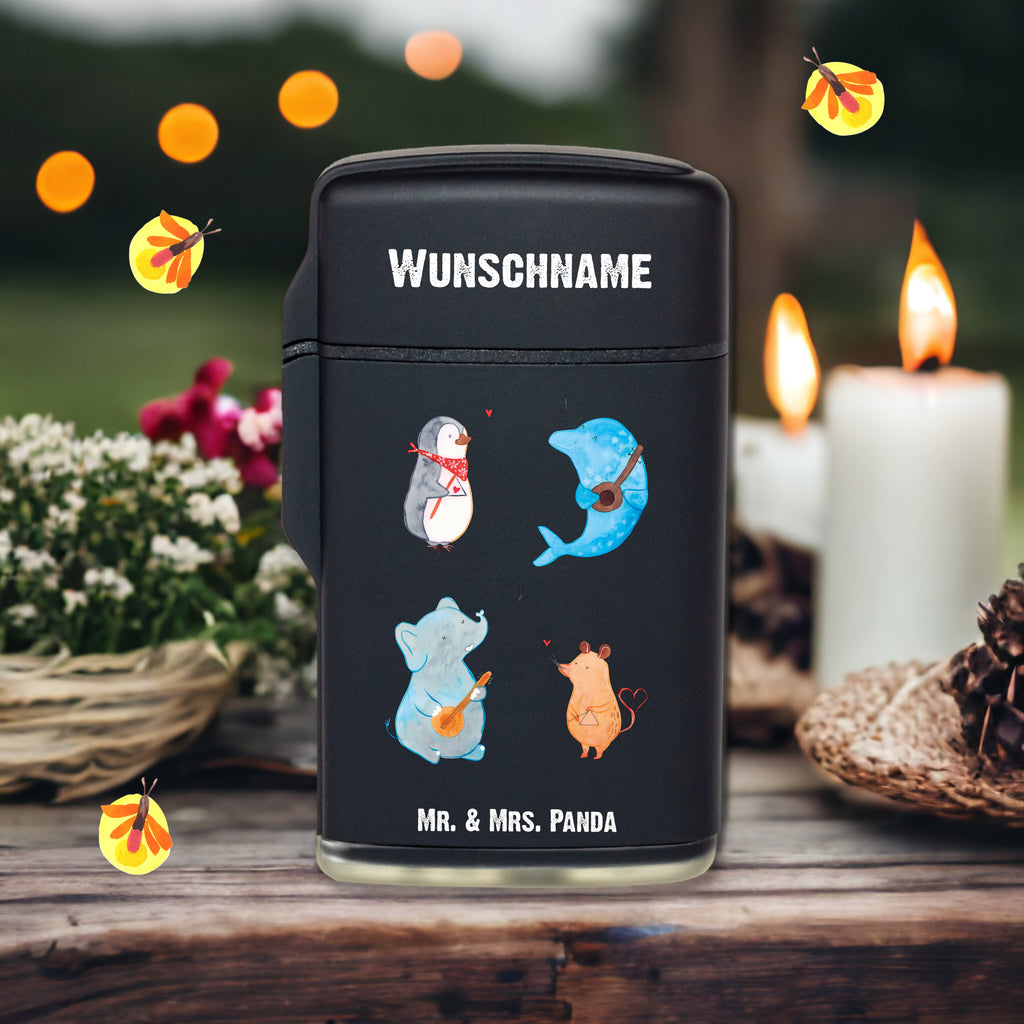Personalisiertes Feuerzeug Big Band Personalisiertes Feuerzeug, Personalisiertes Gas-Feuerzeug, Personalisiertes Sturmfeuerzeug, Tiermotive, Gute Laune, lustige Sprüche, Tiere, Hund, Pinguin, Maus, Elefant, Delfin, Gitarre, Band, Triangel, Musikanten, Musik
