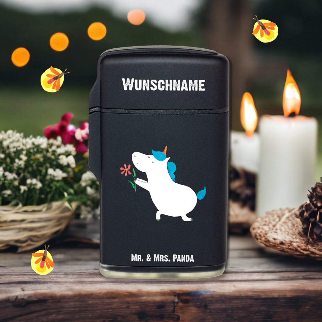 Personalisiertes Feuerzeug Einhorn Blume Personalisiertes Feuerzeug, Personalisiertes Gas-Feuerzeug, Personalisiertes Sturmfeuerzeug, Einhorn, Einhörner, Einhorn Deko, Pegasus, Unicorn, Liebe, Liebesbeweis, Antrag, Heiratsantrag, Verlobung, Ehepaar, Pärchen, Partner, Freund, Freundin, Ehe, heiraten